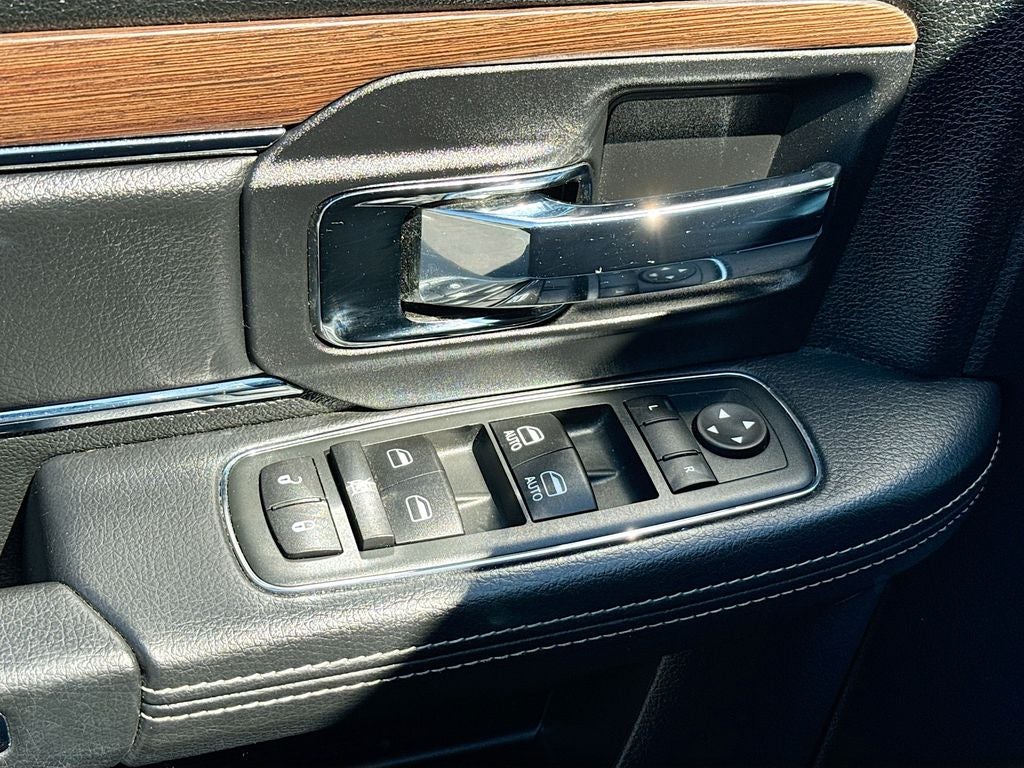 2015 RAM 1500 Laramie