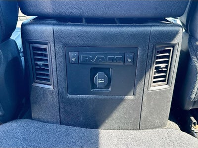 2015 RAM 1500 Laramie