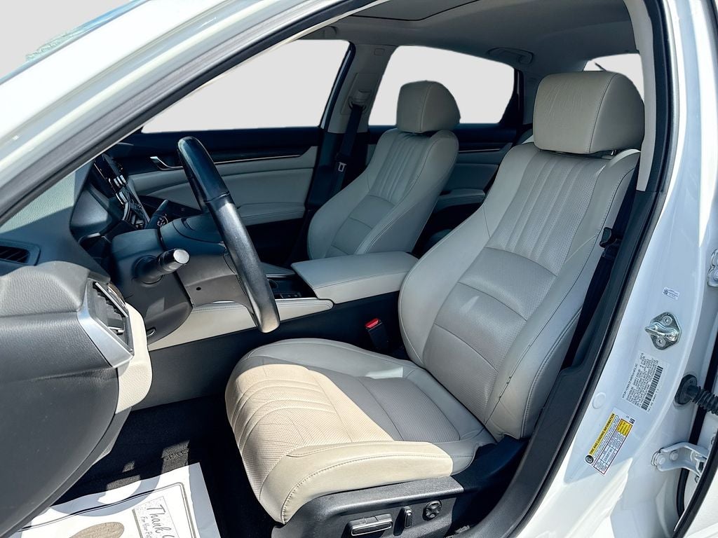 2018 Honda Accord EX-L w/Navigation