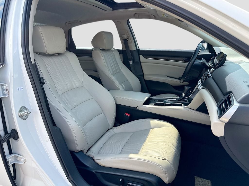 2018 Honda Accord EX-L w/Navigation