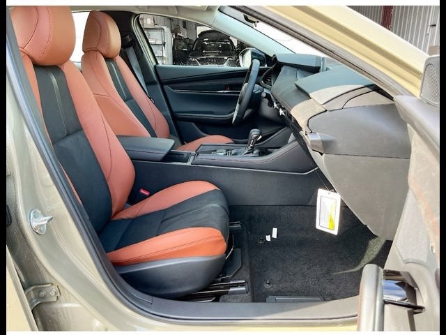 2025 Mazda Mazda3 2.5 Carbon Turbo