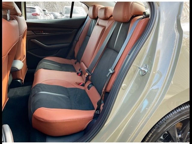 2025 Mazda Mazda3 2.5 Carbon Turbo