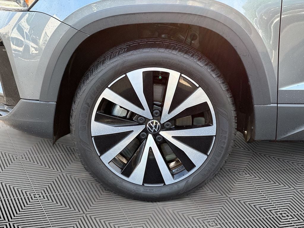 2022 Volkswagen Taos 1.5T SE