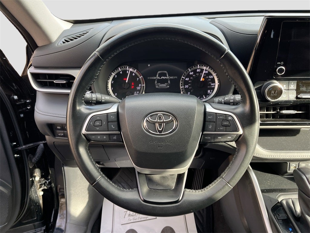 2023 Toyota Highlander LE