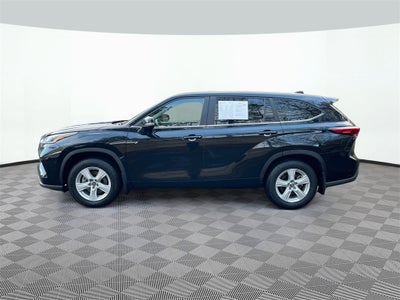 2023 Toyota Highlander LE