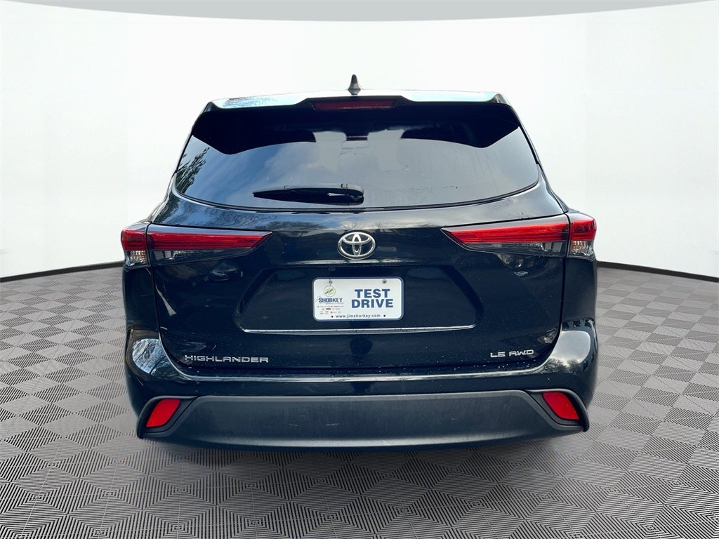 2023 Toyota Highlander LE