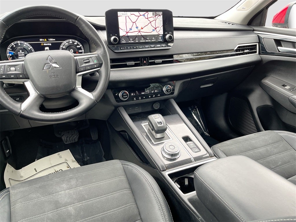 2023 Mitsubishi Outlander SE