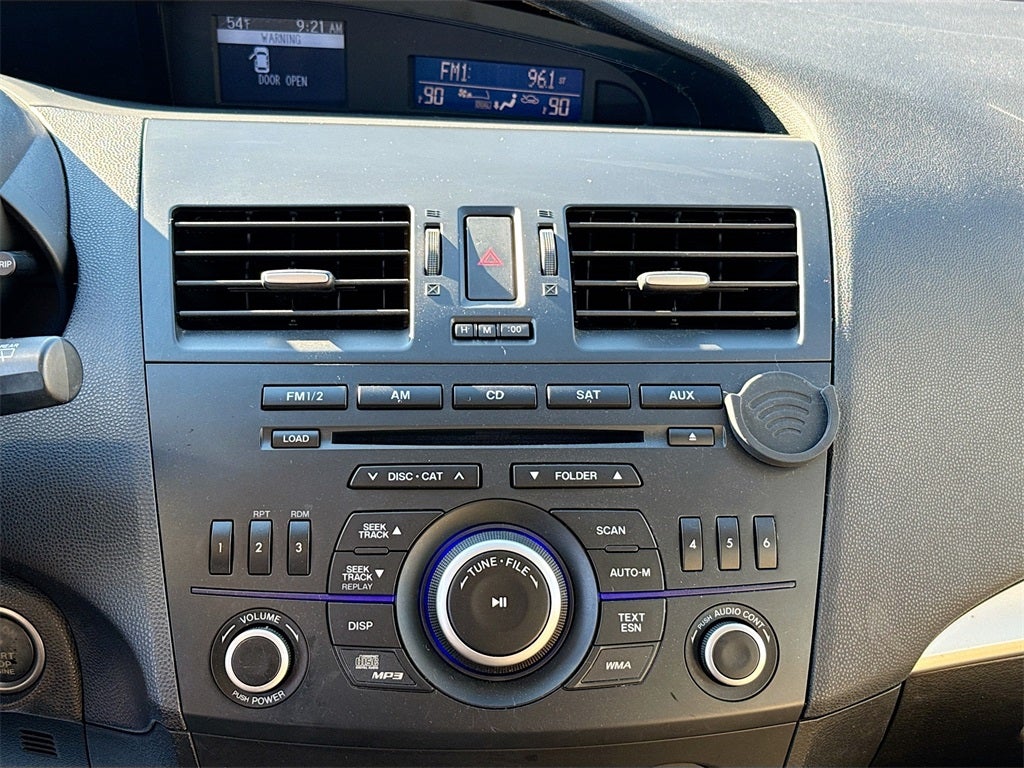 2013 Mazda Mazda3 i Touring