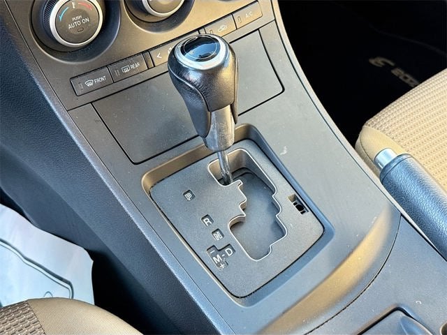 2013 Mazda Mazda3 i Touring