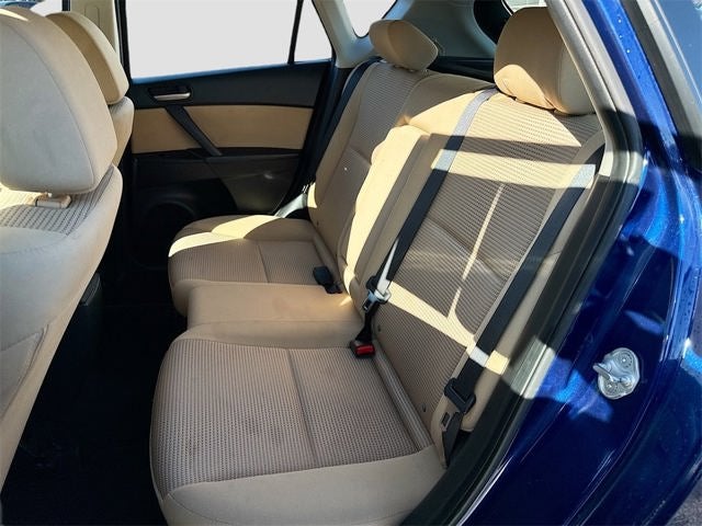 2013 Mazda Mazda3 i Touring