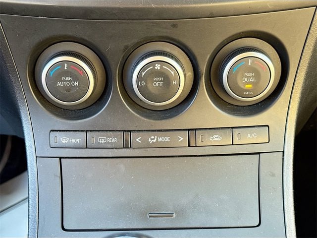 2013 Mazda Mazda3 i Touring