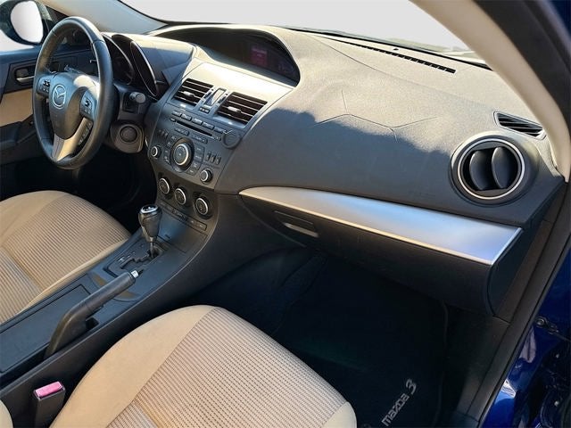 2013 Mazda Mazda3 i Touring