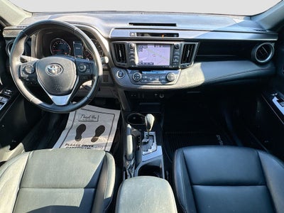 2016 Toyota RAV4 SE