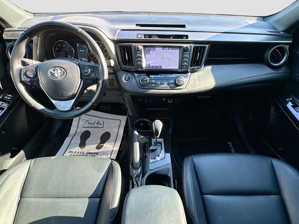 2016 Toyota RAV4 SE