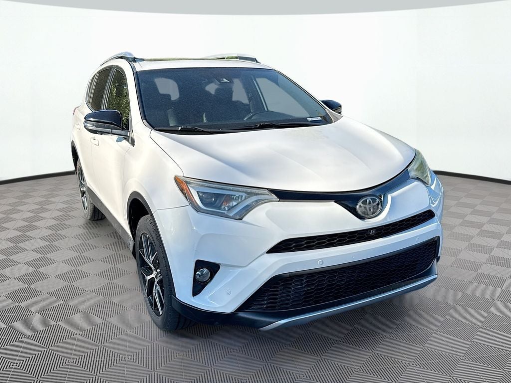 2016 Toyota RAV4 SE