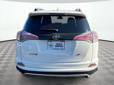 2016 Toyota RAV4 SE