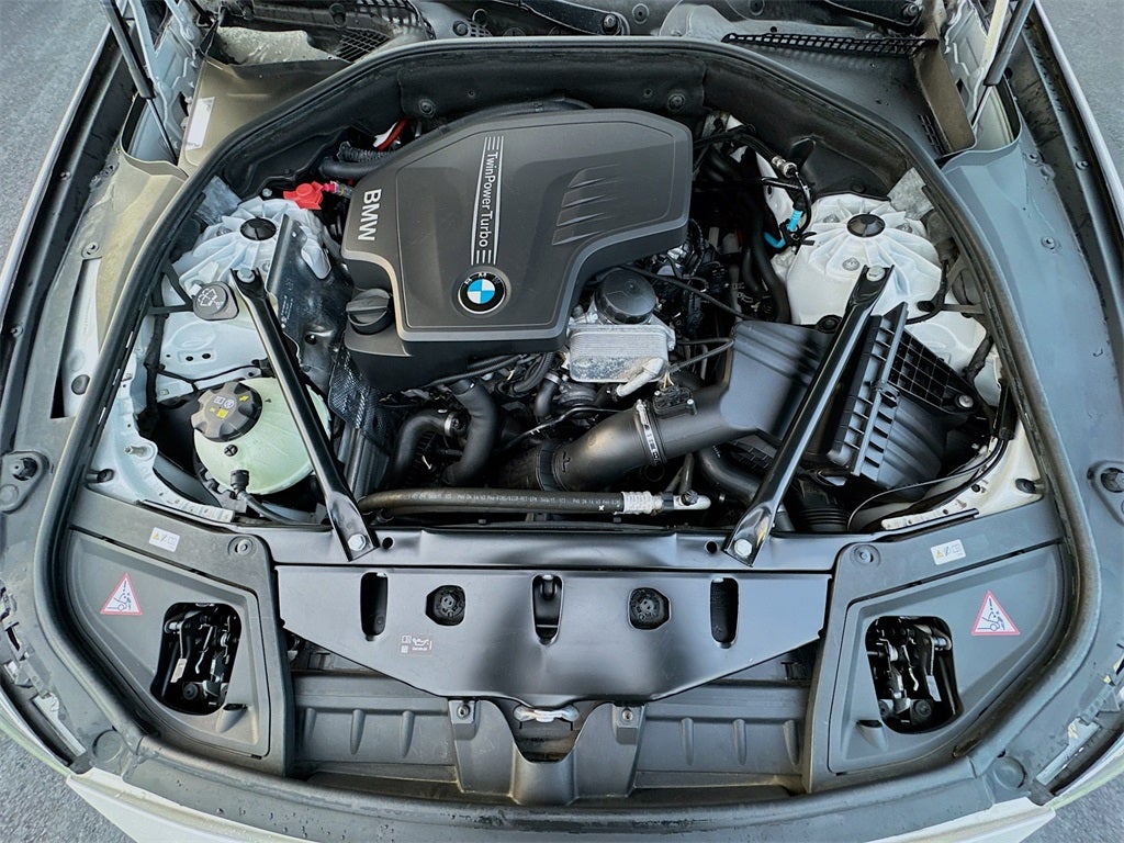 2016 BMW 5 Series 528i