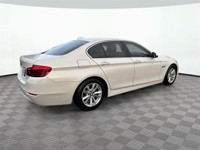 2016 BMW 5 Series 528i