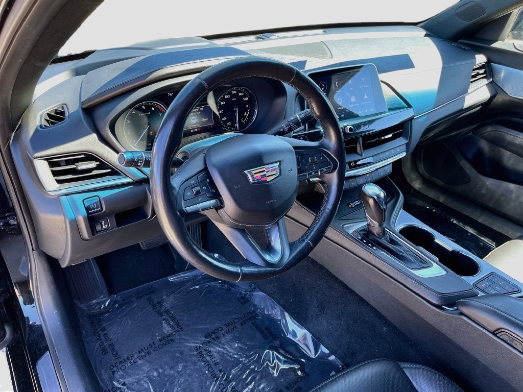 2023 Cadillac CT4 Premium Luxury