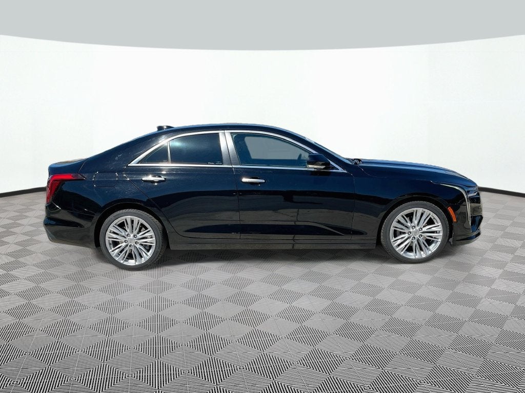 2023 Cadillac CT4 Premium Luxury