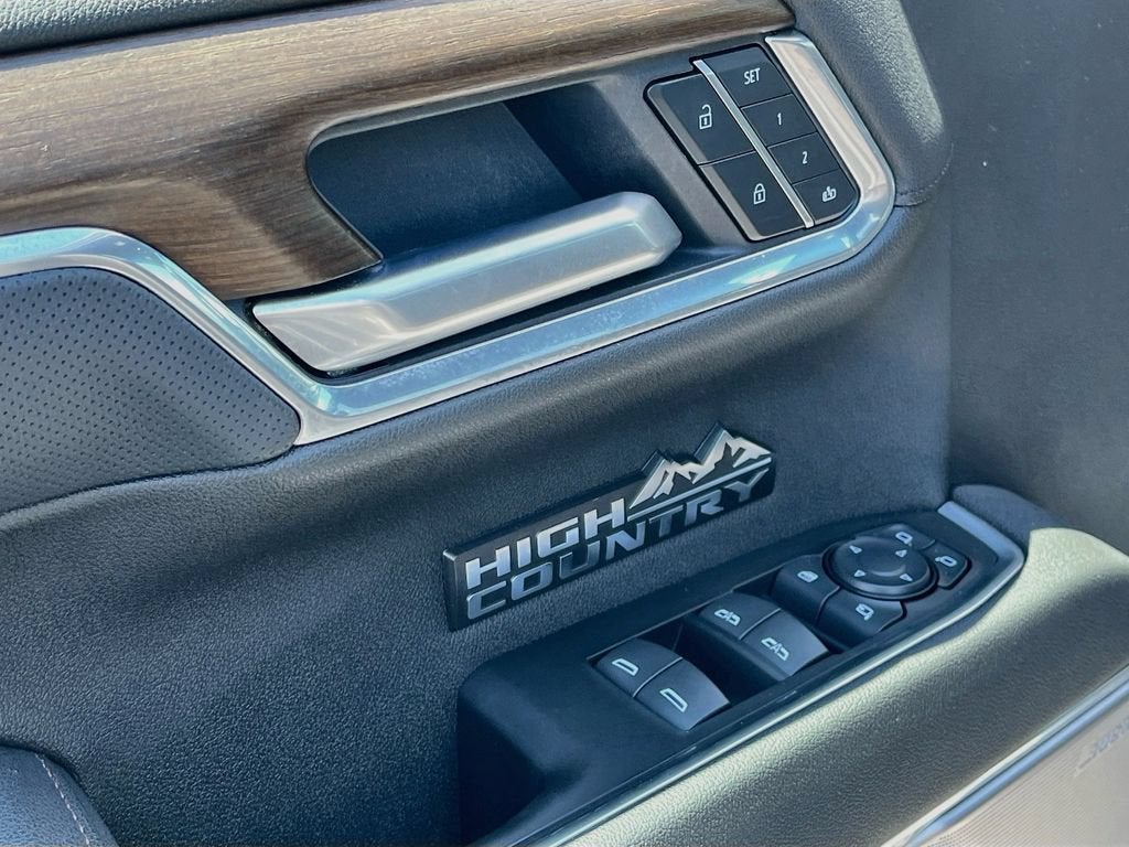2025 Chevrolet Silverado 1500 High Country