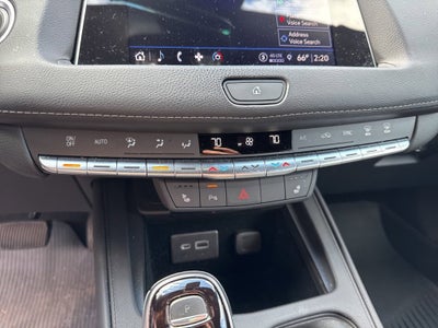 2022 Cadillac XT4 Luxury