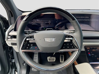 2026 Cadillac VISTIQ Luxury