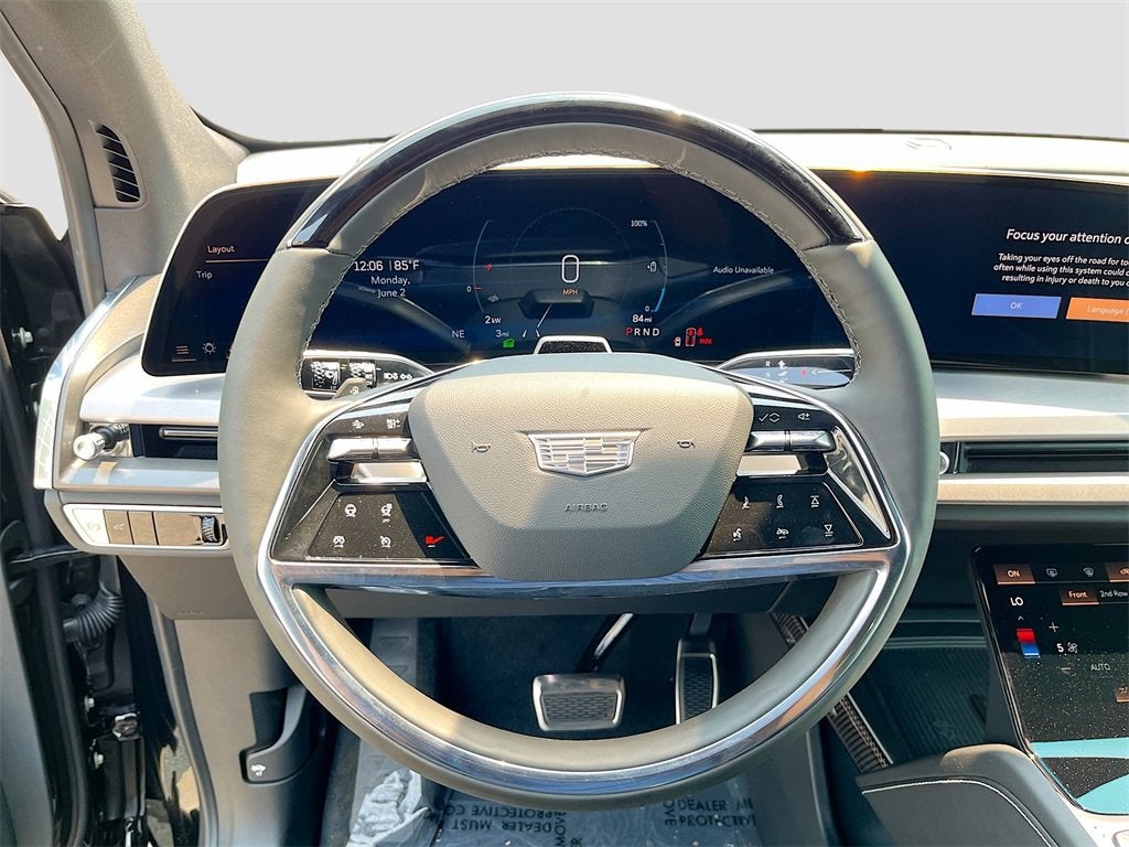 2026 Cadillac VISTIQ Luxury