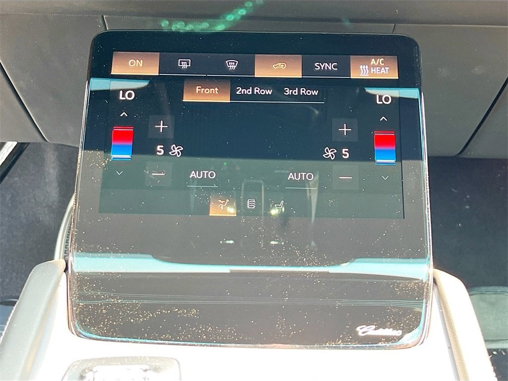 2026 Cadillac VISTIQ Luxury