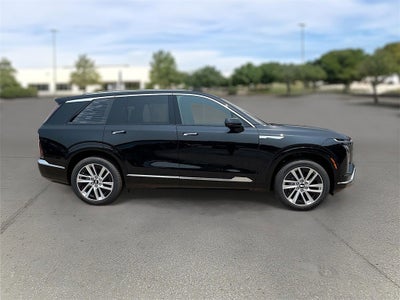 2026 Cadillac VISTIQ Luxury