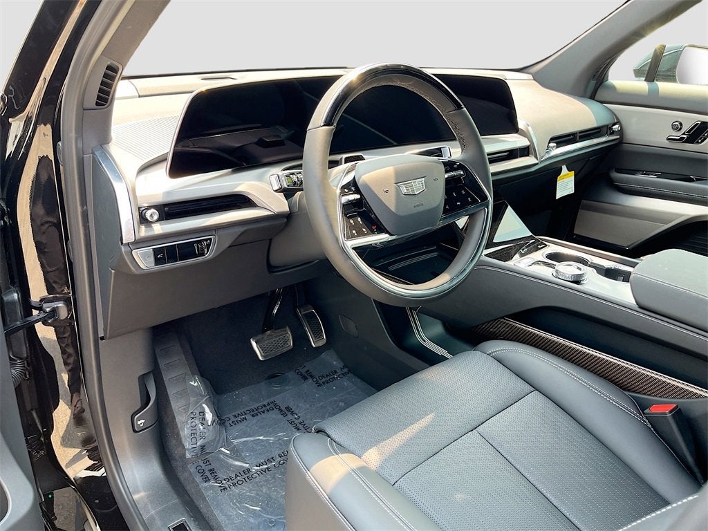 2026 Cadillac VISTIQ Luxury