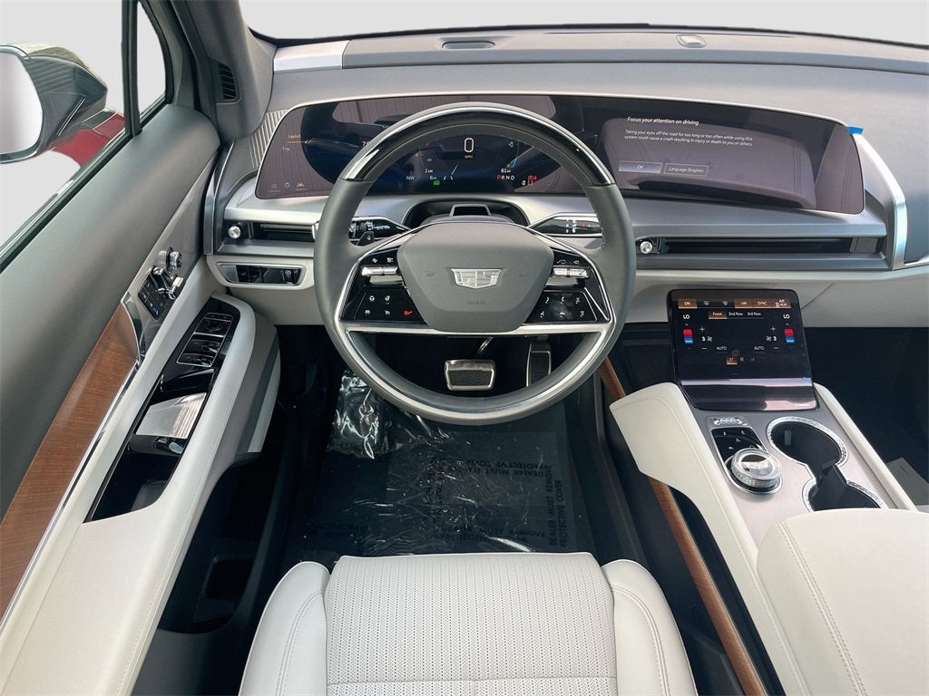 2026 Cadillac VISTIQ Luxury