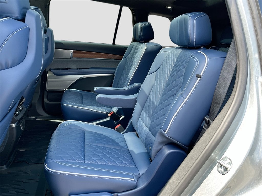 2026 Cadillac VISTIQ Premium Luxury