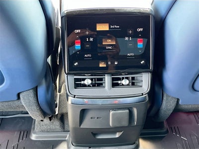 2026 Cadillac VISTIQ Premium Luxury