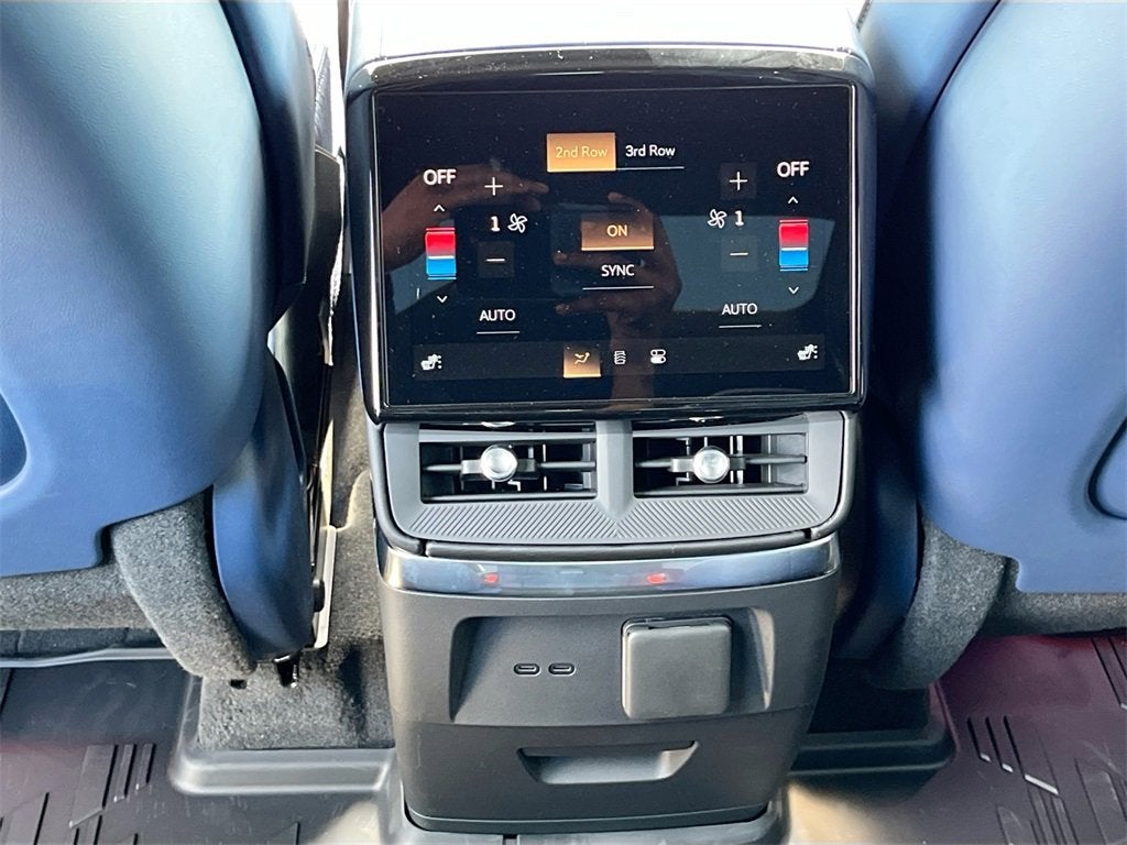 2026 Cadillac VISTIQ Premium Luxury