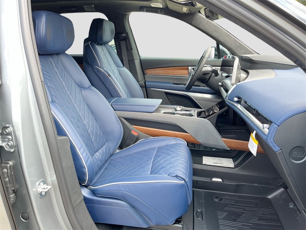 2026 Cadillac VISTIQ Premium Luxury