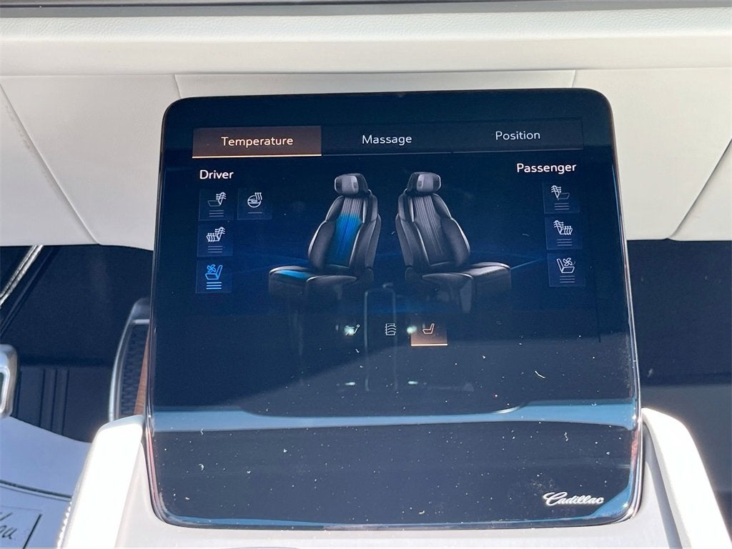 2026 Cadillac VISTIQ Sport