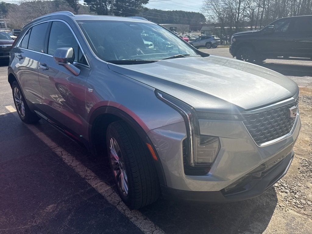 2025 Cadillac XT4 Premium Luxury