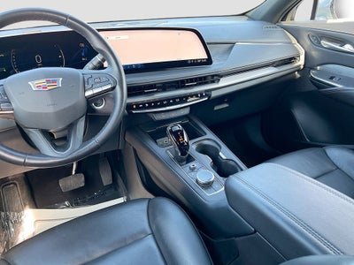 2025 Cadillac XT4 Premium Luxury