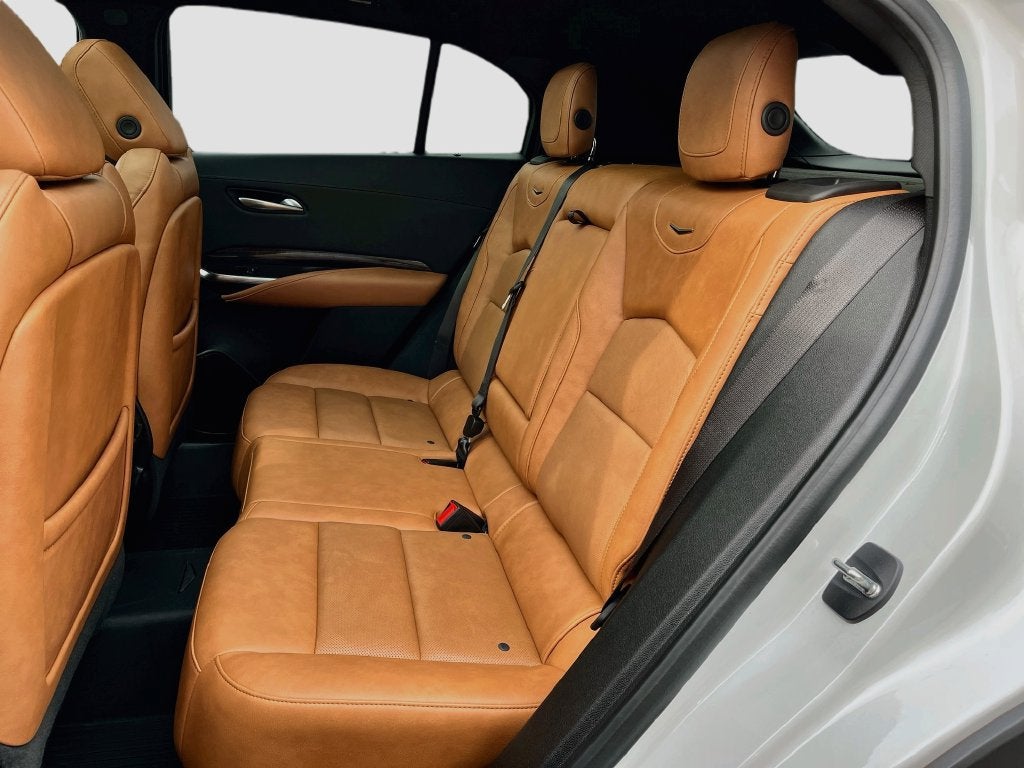 2023 Cadillac XT4 FWD Premium Luxury