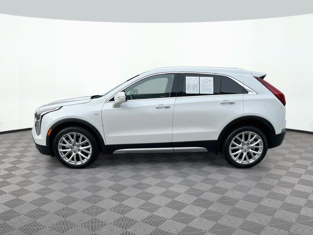 2023 Cadillac XT4 FWD Premium Luxury