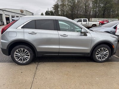 2025 Cadillac XT4 Premium Luxury