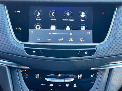 2026 Cadillac XT5 Luxury