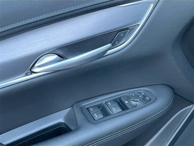 2025 Cadillac XT5 Luxury