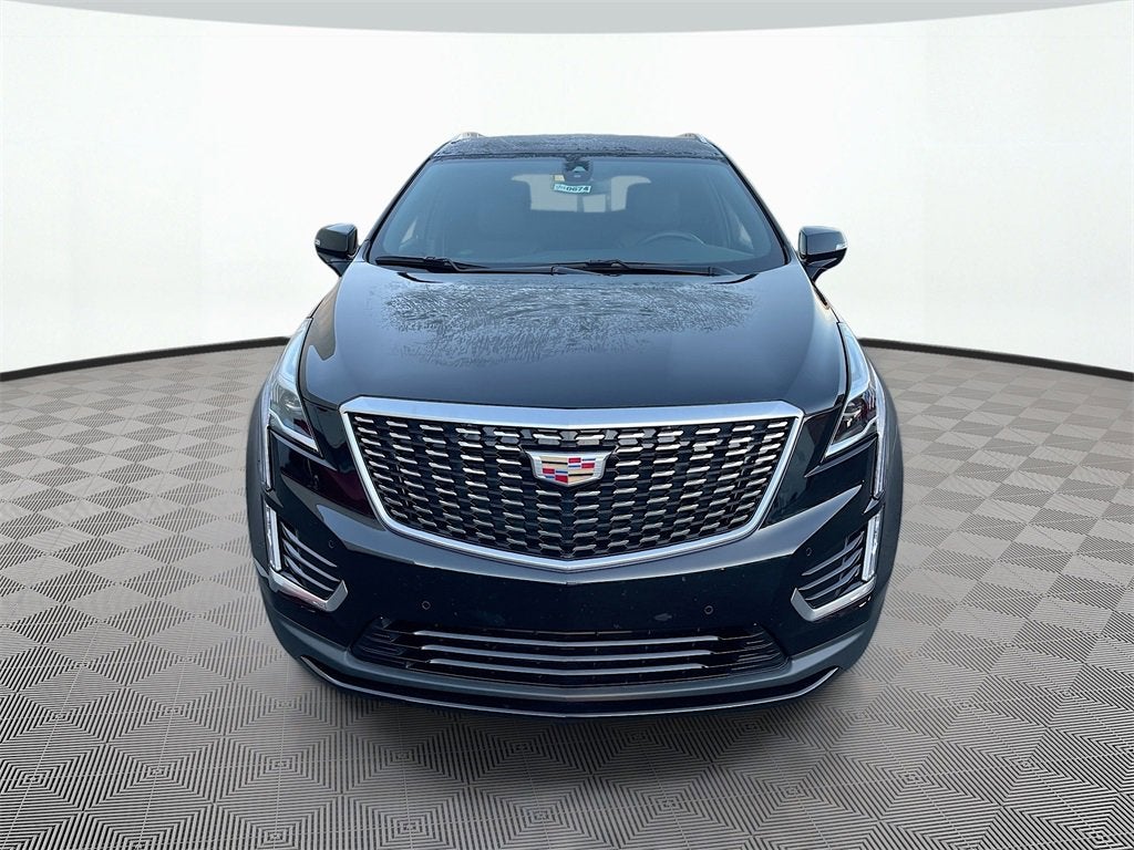 2025 Cadillac XT5 Luxury