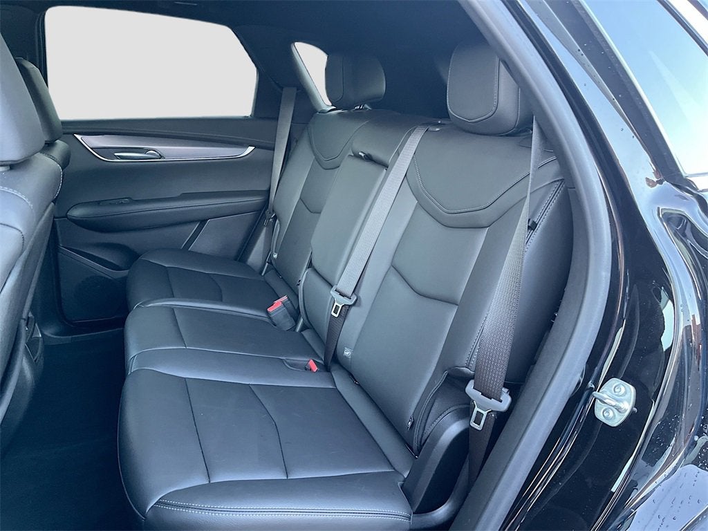 2025 Cadillac XT5 Luxury