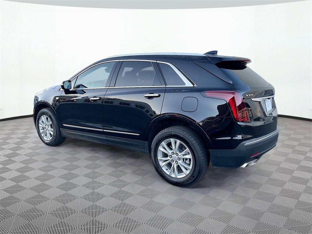 2025 Cadillac XT5 Luxury