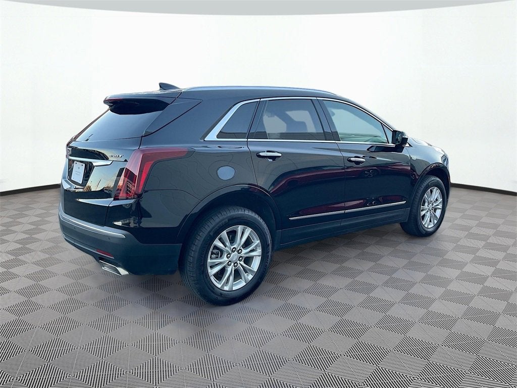 2025 Cadillac XT5 Luxury