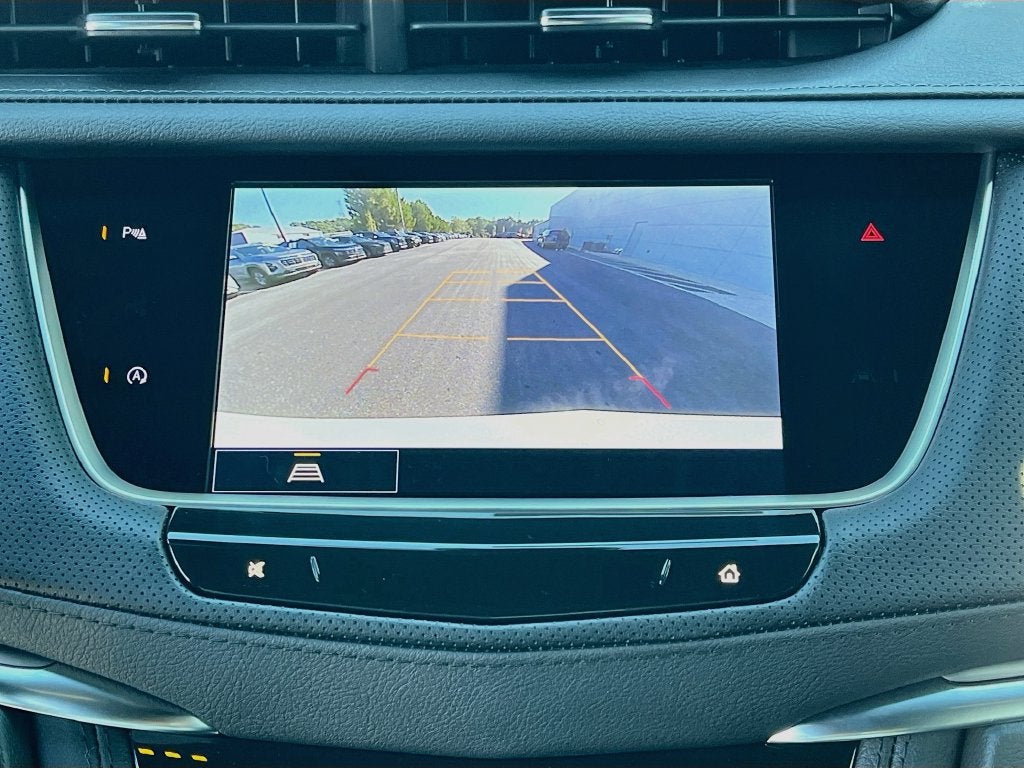 2026 Cadillac XT5 Luxury