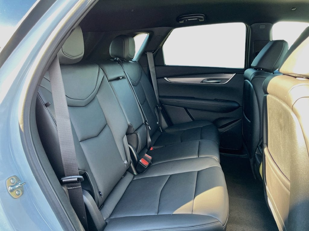 2026 Cadillac XT5 Luxury
